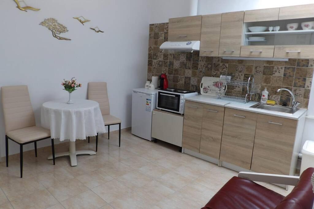 Kliklis Apartment Heraklion  Exterior photo